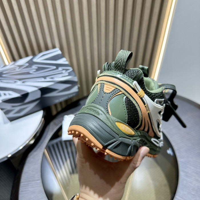 Off-White Be right back OWIA289F33