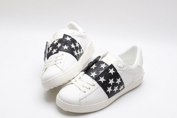 Va1e*ntin0 sneakers vt012