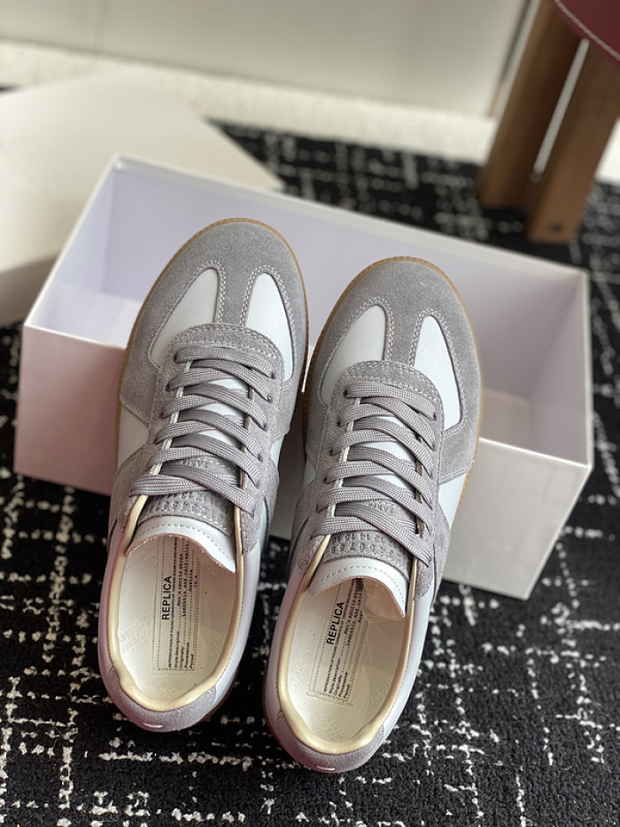 ma1s0n Marg*e1a calfskin s57ws0320