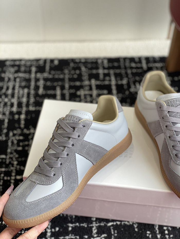 ma1s0n Marg*e1a calfskin s57ws0320