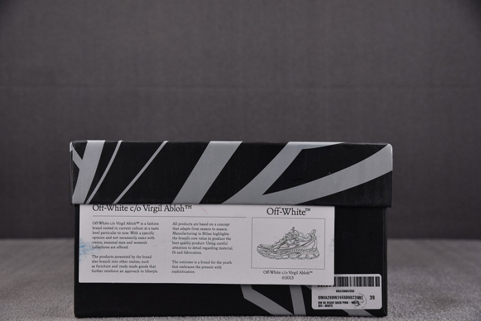 Off-White Be right back OWIA289F38