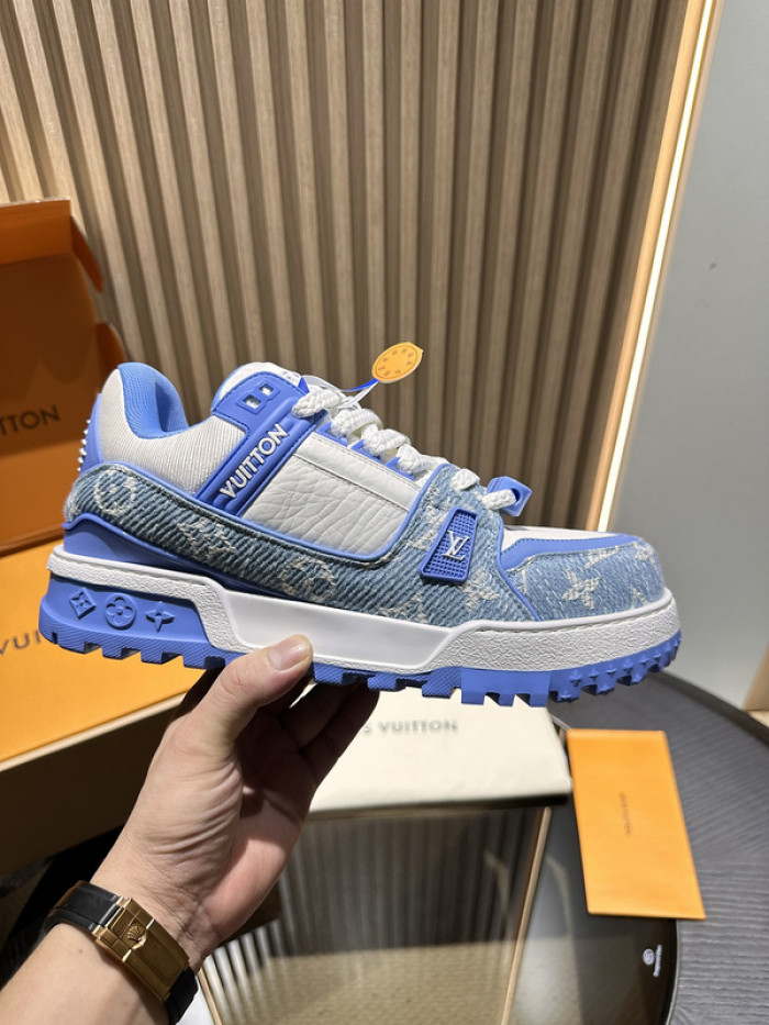 LV snekaers L0000406