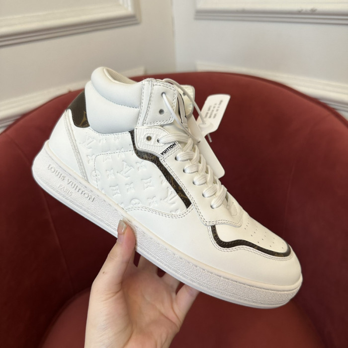 LV snekaers L0000454