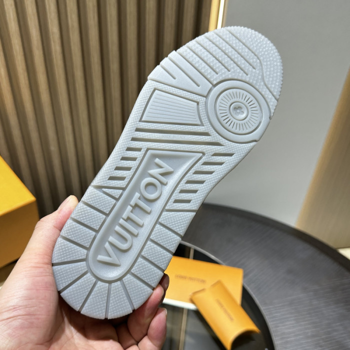 LV snekaers L0000588