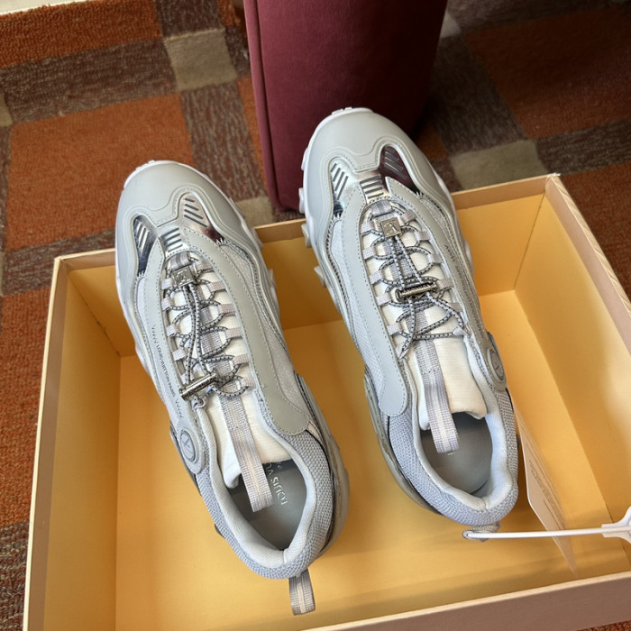 LV snekaers L0000411