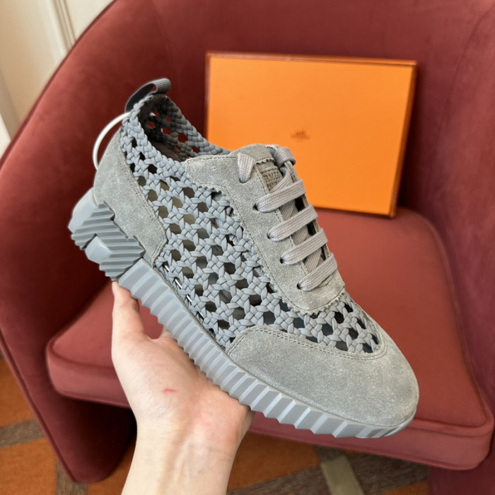 H**me5 snekaers hm018