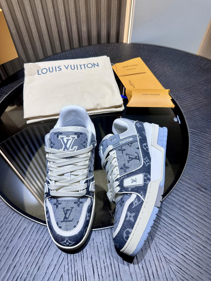 LV snekaers L0000416