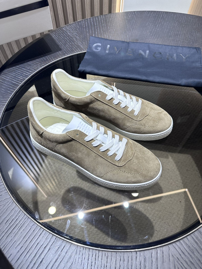 Givenchy Sneakers 660046