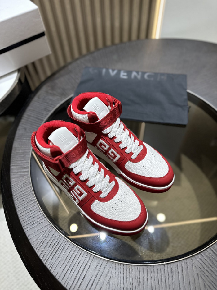 Givenchy Sneakers 660028