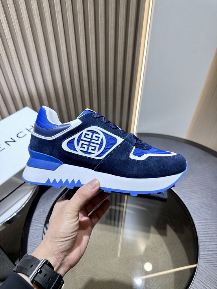 Givenchy Sneakers 660036
