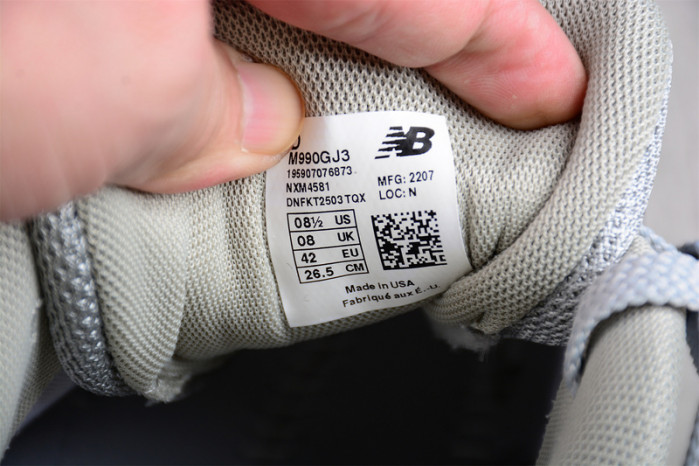 New Balance NB990 M990GJ3