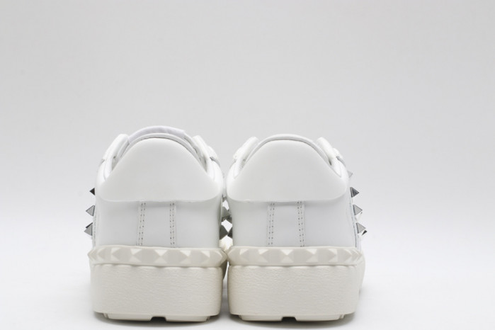 Va1e*ntin0 sneakers vt036