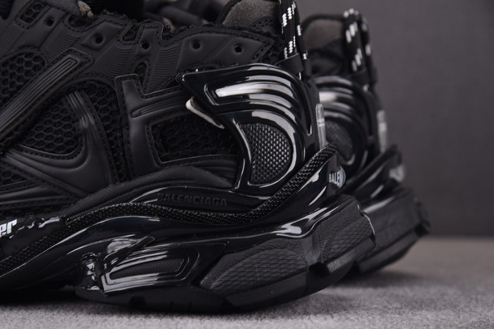 Ba1en*iaga runner sneaker w3rbt-1000