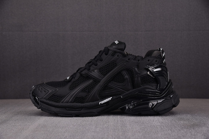 Ba1en*iaga runner sneaker w3rbt-1000