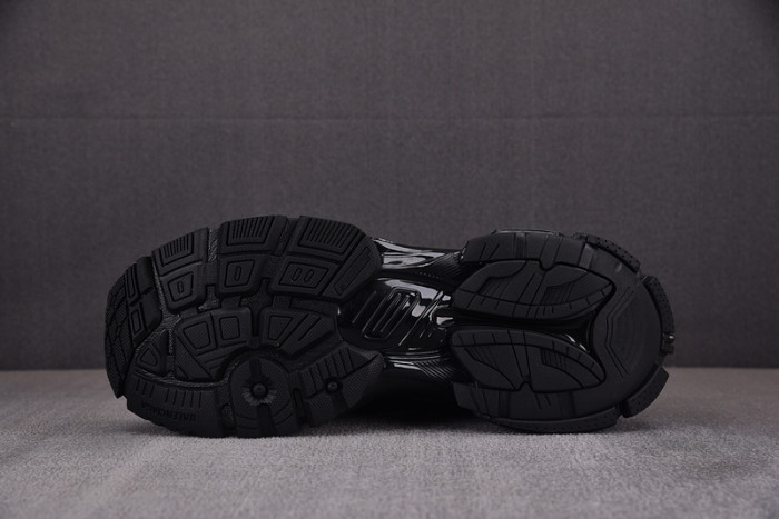 Ba1en*iaga runner sneaker w3rbt-1000