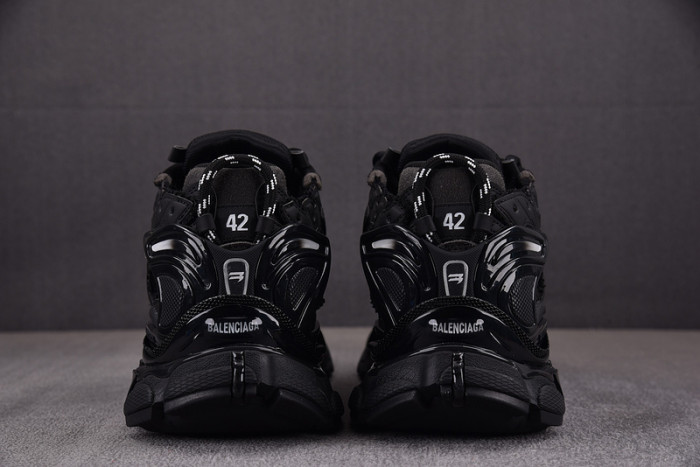 Ba1en*iaga runner sneaker w3rbt-1000