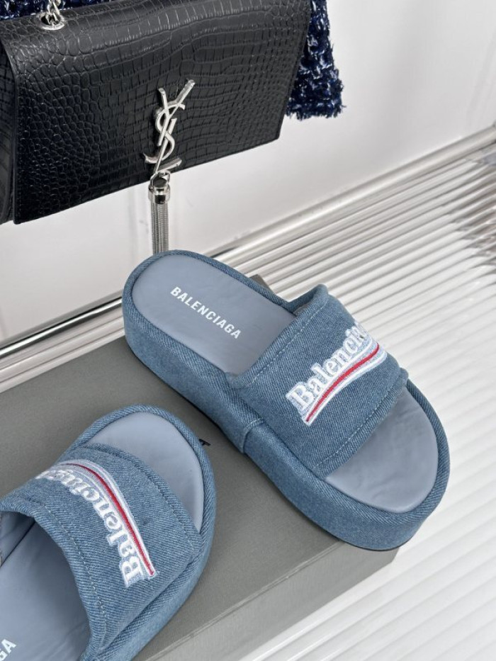 Balenciag* Sandal BS79