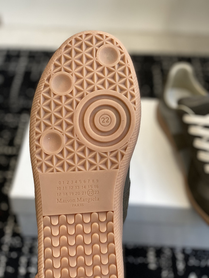 ma1s0n Marg*e1a calfskin s57ws0267