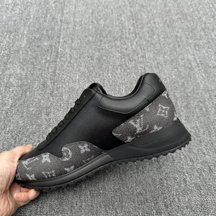 LV snekaers L0000512