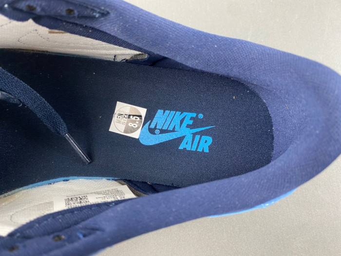 Air Jordan 1 Low OG Obsidian UNC CZ0790-400