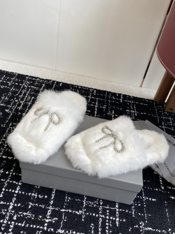 Balenciag* Sandal BS106