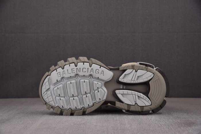 Ba1en*iaga track w3acg 1220