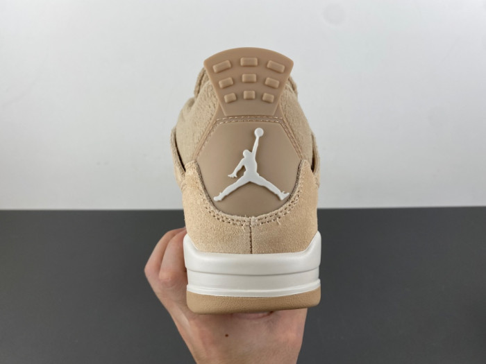Air Jordan 4 “Cozy Girl” (2025) HV0823-200