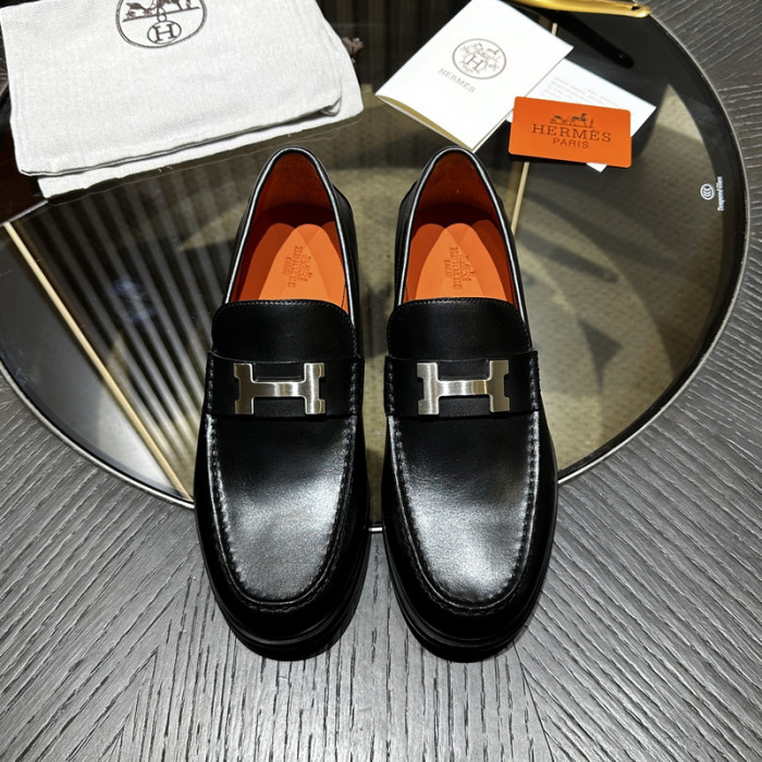 H**me5 loafers hm062