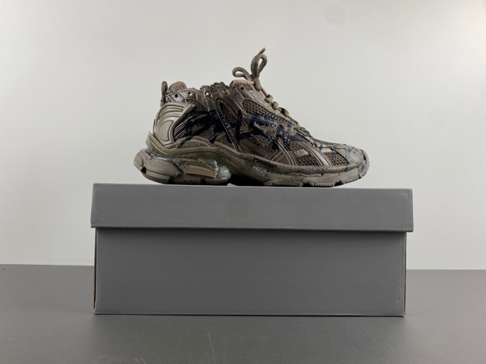 Ba1en*iaga runner sneaker w3rbq 2010