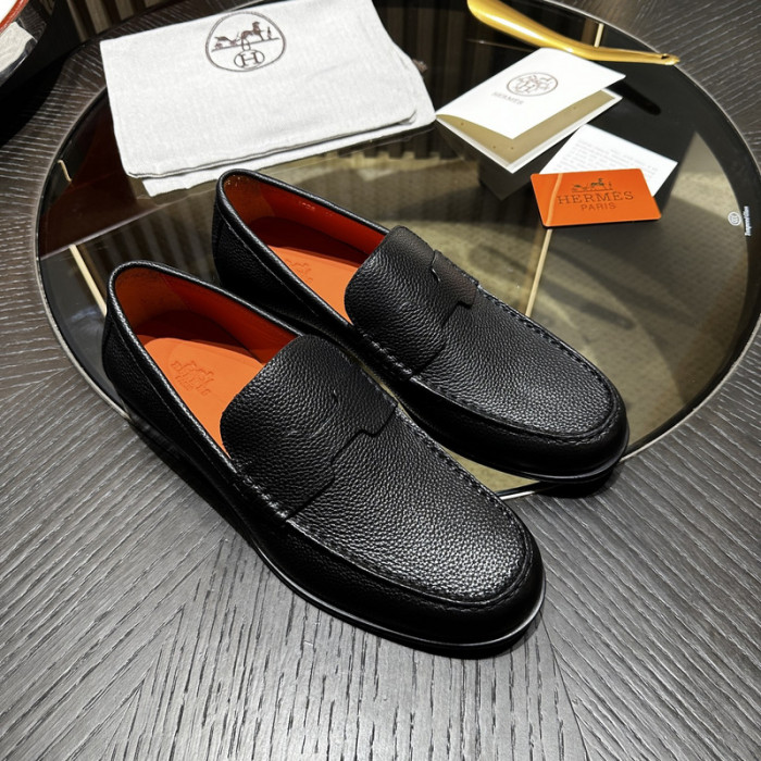 H**me5 loafers hm055