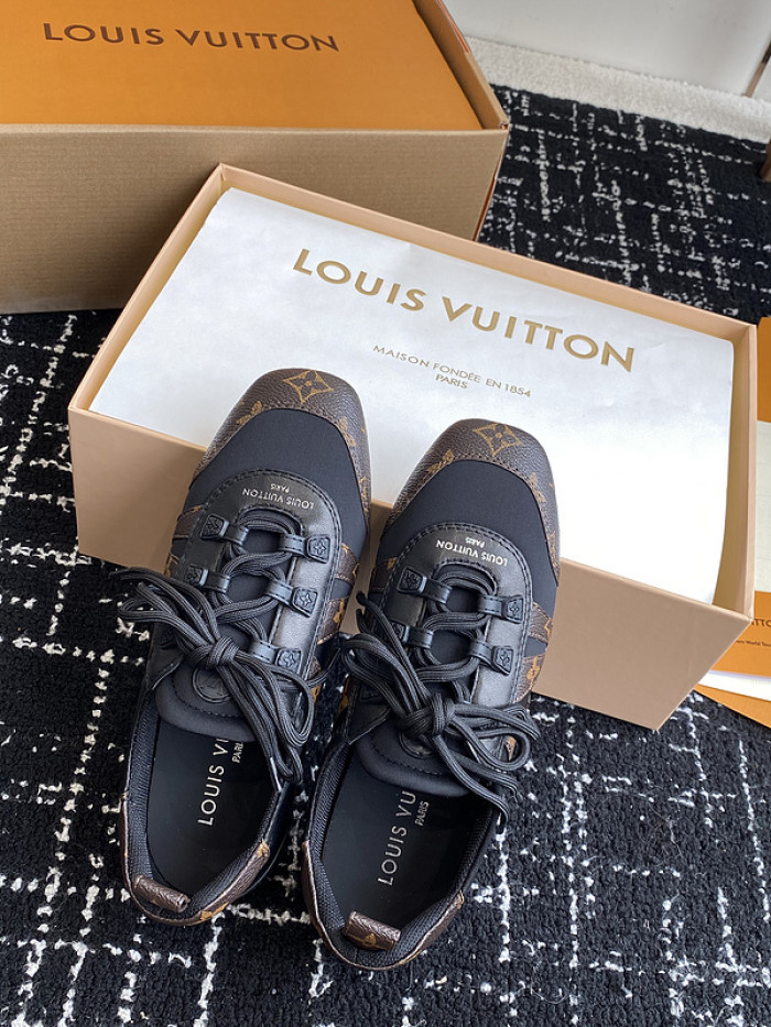 LV snekaers L0000573