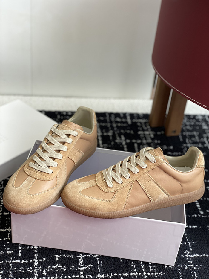 ma1s0n Marg*e1a calfskin s57ws0323