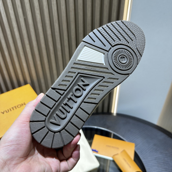 LV snekaers L0000586