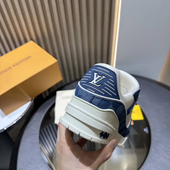 LV snekaers L0000440