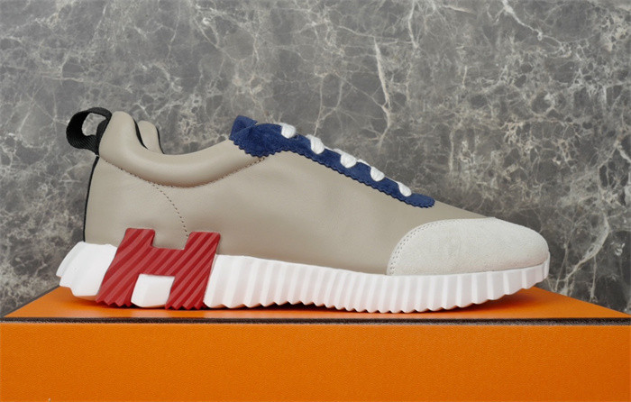 H**me5 snekaers hm005