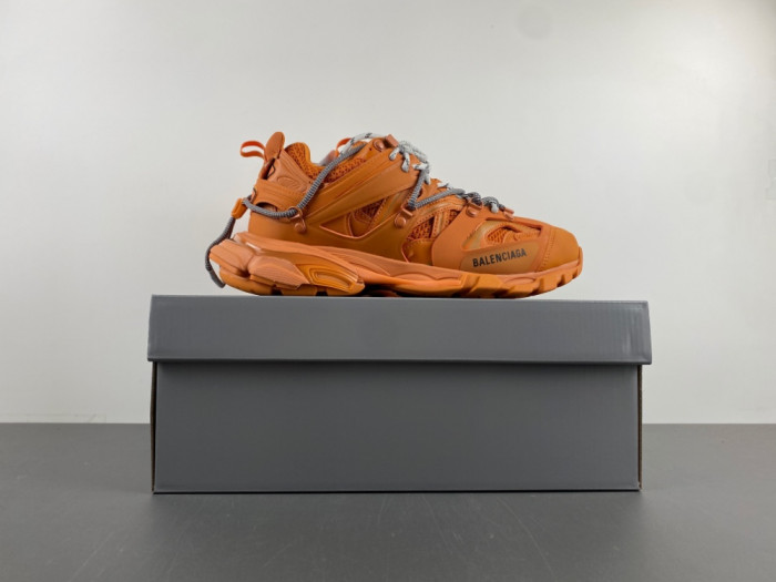 Ba1en*iaga track wtrhk 7000