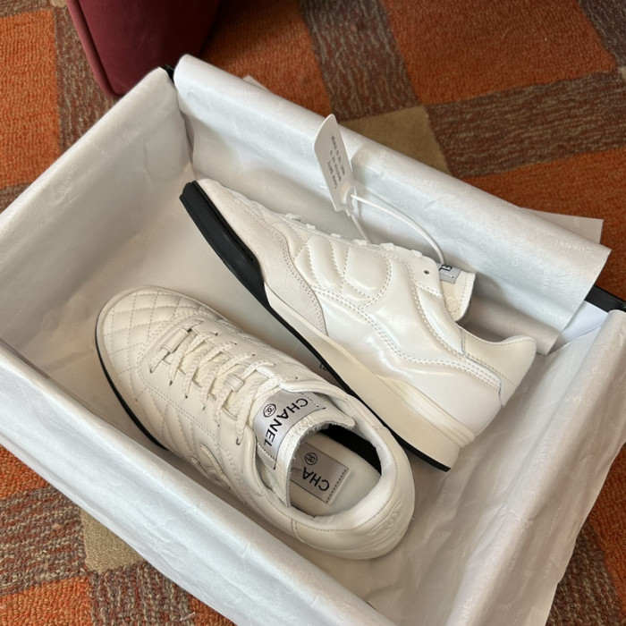 Chane* snekaers C000055